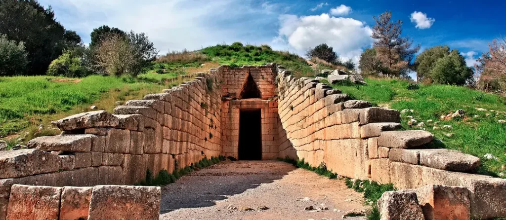 el-tesoro-de-atreo-o-la-tumba-de-agamenon-grecia