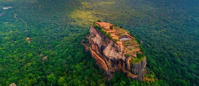 
lion-rock